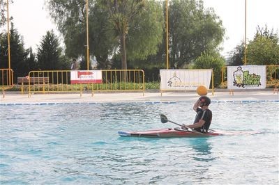 kayak_ferreira_2011_650.jpg